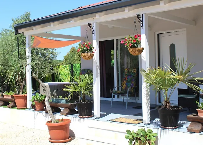 Villa Oliven Garden *