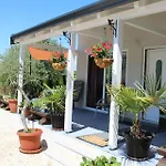 Oliven Garden Villa