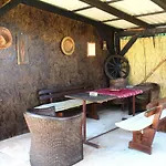 Oliven Garden Villa *