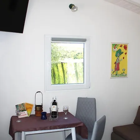 Oliven Garden Villa *